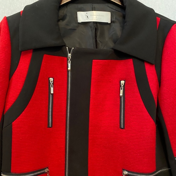 SUPER STYLISH RED/BLACK COAT DRESS - Picture 3 of 11